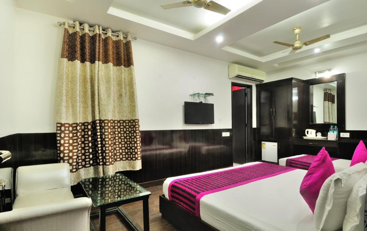 The Bonlon Inn-Near Blk Hospital Delhi  Exterior foto